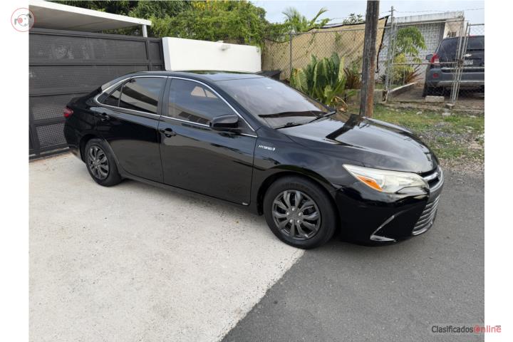 Camry LE Hybrid Al Día Venta Por Dueño! Ganga