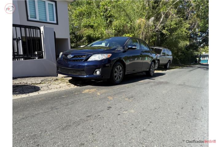 Toyota Corolla 2013 standard