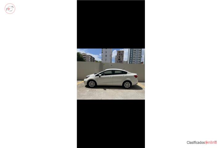 Kia Rio 2013 Automático 115,532 Millas $5,500