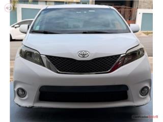 Sienna 2015 SE color blanca - $13 - 000 OMO