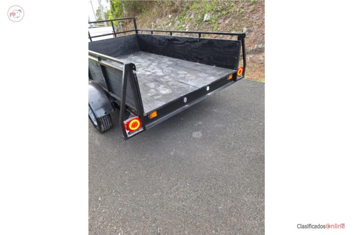 TRAILER MULTIUSOS