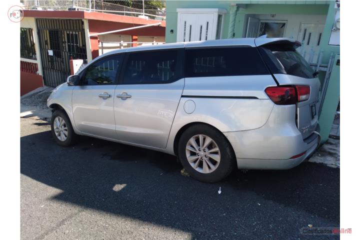 Kia sedona2016 $1,200 omo