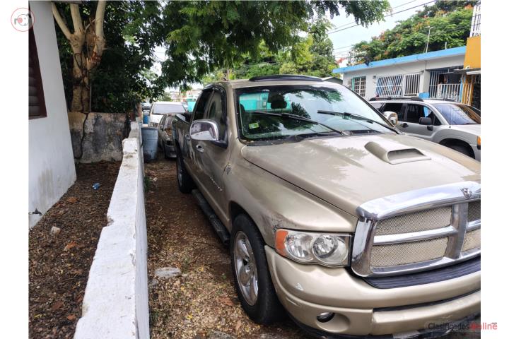 Pick up Ram 1500 4 puertas