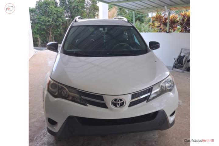 ?? Toyota RAV4 2014 $15,000