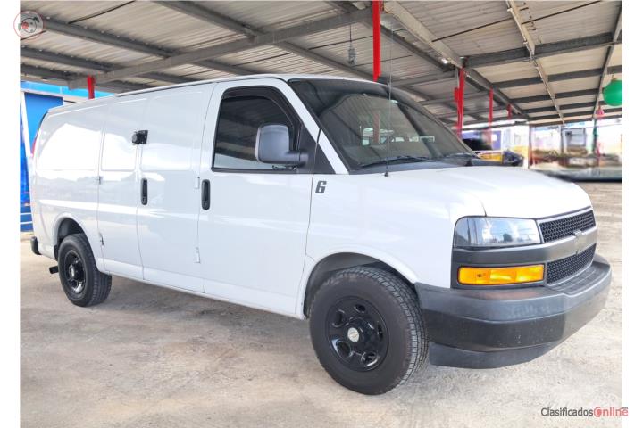 2022 Chevrolet Express Van 2500