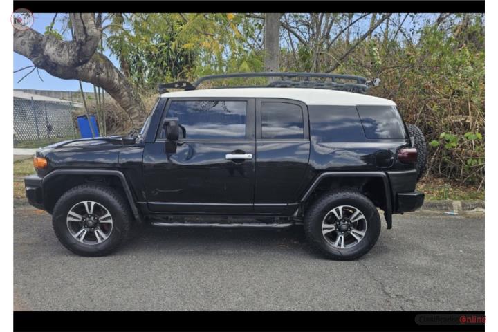 Toyota FJ cruisier 2007