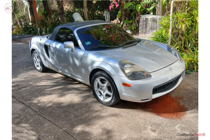 2001 Toyota MR 2 nearly perfect..original car