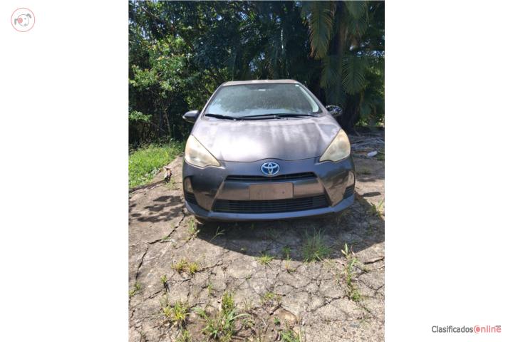 Toyota Prius C 2013