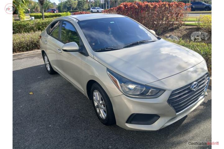 Accent Hyundai full label