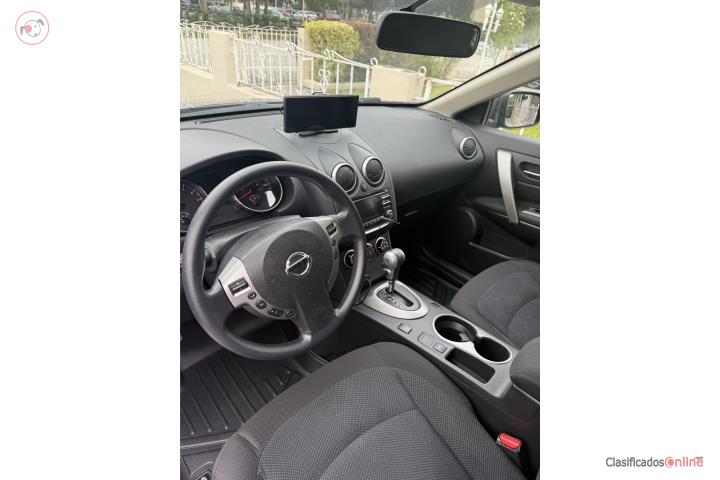 Nissan Roque Select 2015 AWD 85000 mile