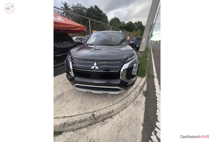 Mitsubishi Outlander SE 2024  SUV