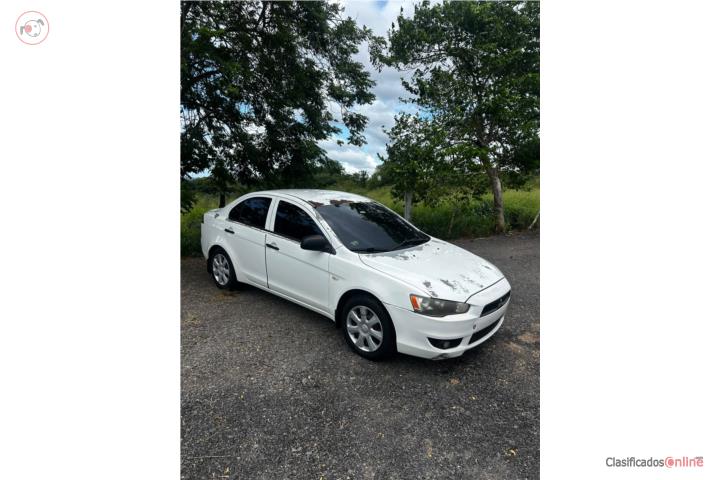 Mitsubishi Lancer 2011 Precio 3000 omo