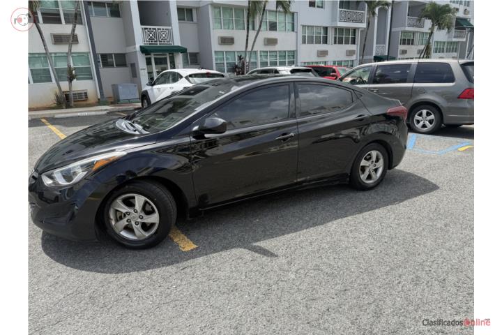 Hyundai Elantra 2015 $5,000