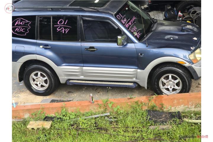 MONTERO SPORT PINTURA ORIGINAL