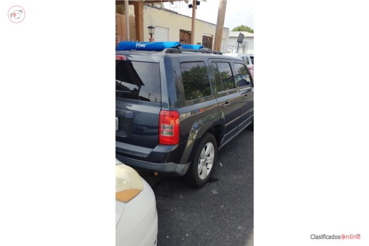 Jeep Patriot modelo sport