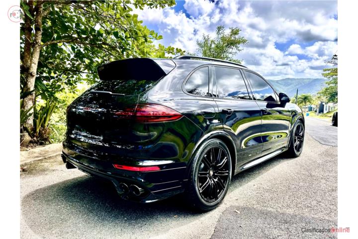PORSCHE CAYENNE GTS 2018 3.6L TWIN TURBO