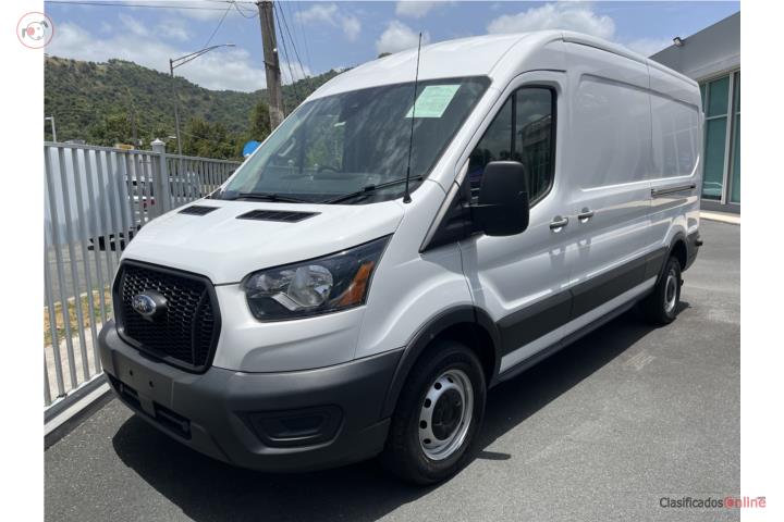 Ford 250 Transit Med Roof 2024