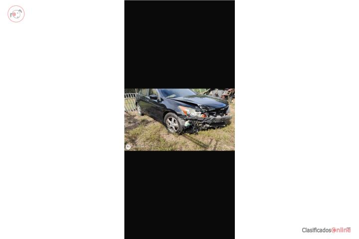 Honda accord 2012 piezas o reparar
