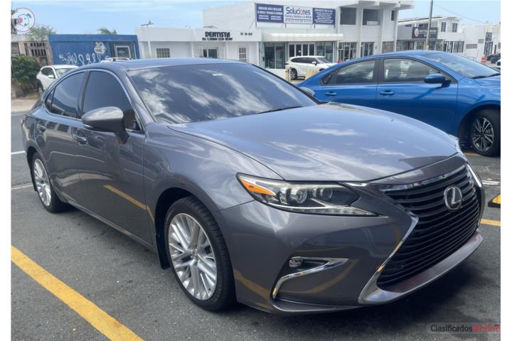Lexus ES350 2016