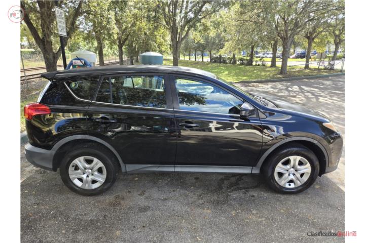 RAV 4 -2014 -COLOR NEGRA EXTERIOR E INTERIOR