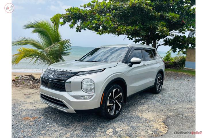 Mitsubishi outlander SE 2022