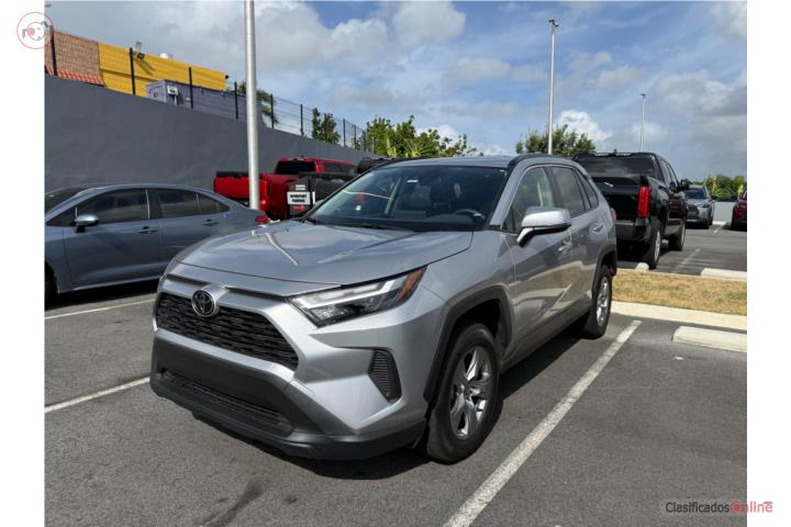 Toyota Rav4 XLE 2025