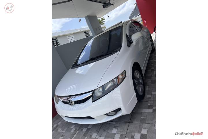 Honda Civic 2010, 4 puertas $5,800
