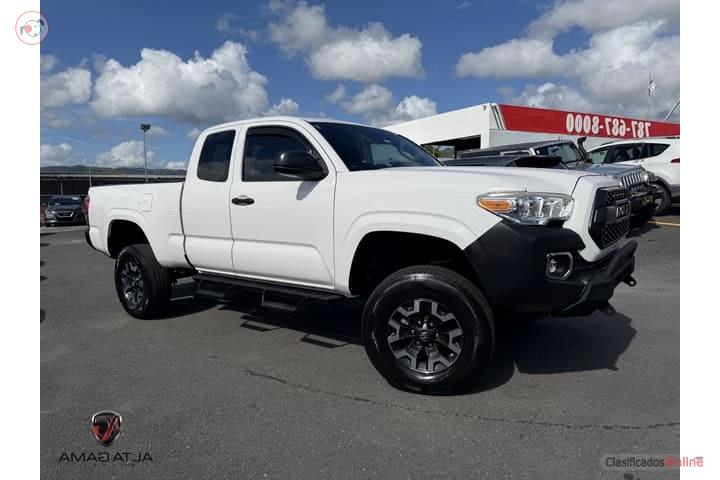 Toyota Tacoma 2WD SR 2020