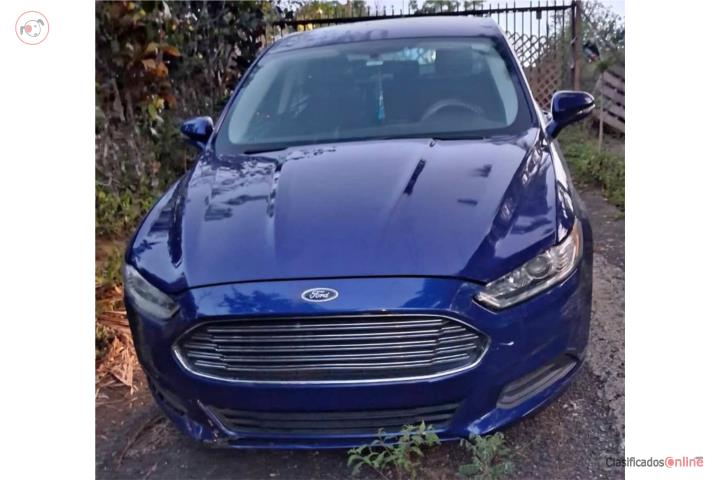 Ford Fusion SE 2016