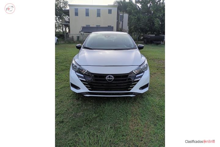 Nissan versa 2024