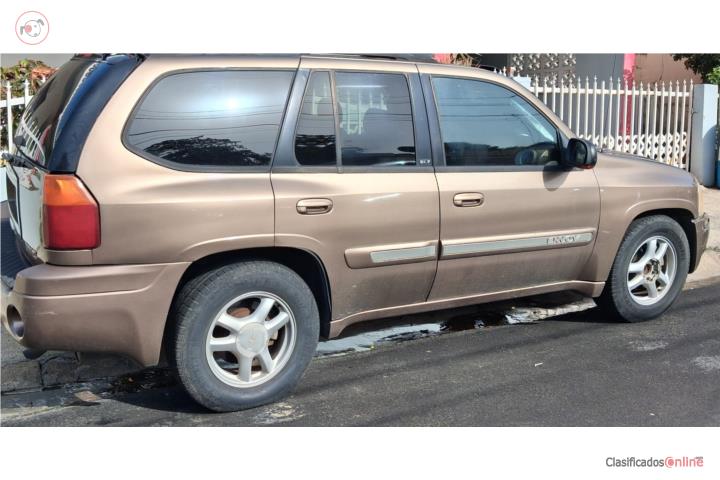 GMC Envoy 2003 - $2500