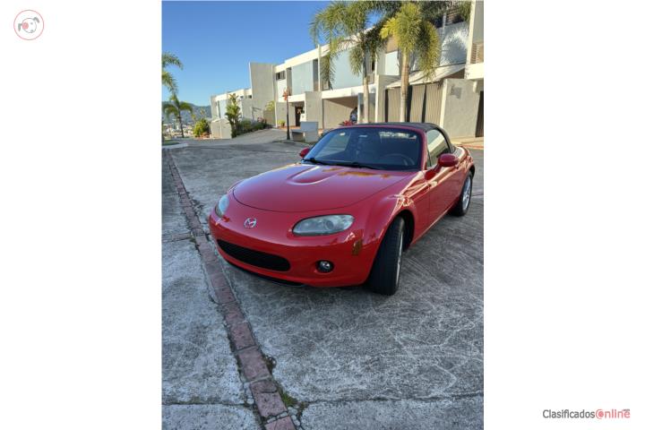 2007 Mazda Miata, $12,500 o MO dinero en mano