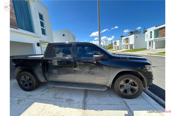 RAM 1500 BIG HORN / LONE STAR 2022  NEGRA