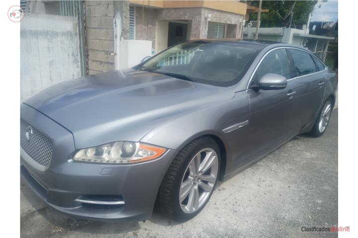 Bello jaguar xjl