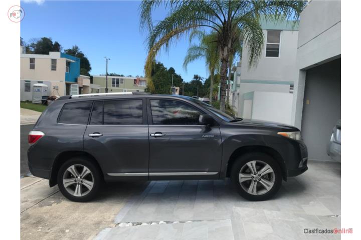 Toyota Highlander Limited 2012  $11000