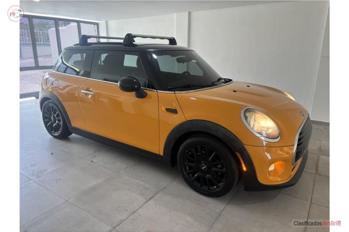 MINI COOPER ANARANJADA