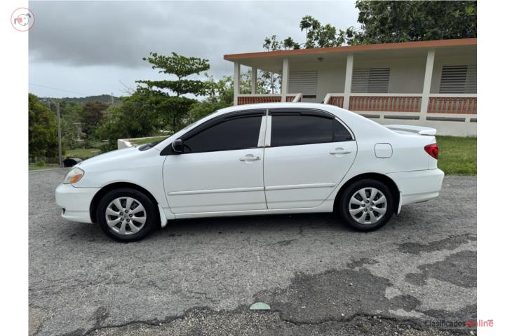Se vende Toyota Corolla 2003
