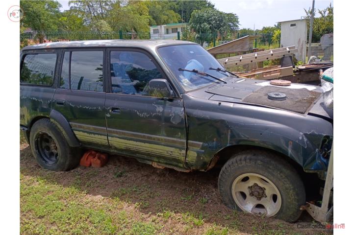 Toyota Land Cruiser 1996-restaurar o piezas