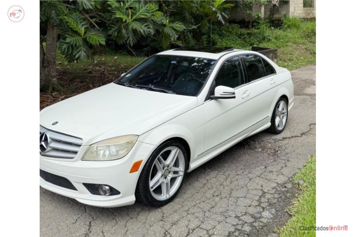 Mercedes 300 2010