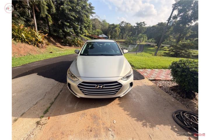 Hyundai Elantra 2017