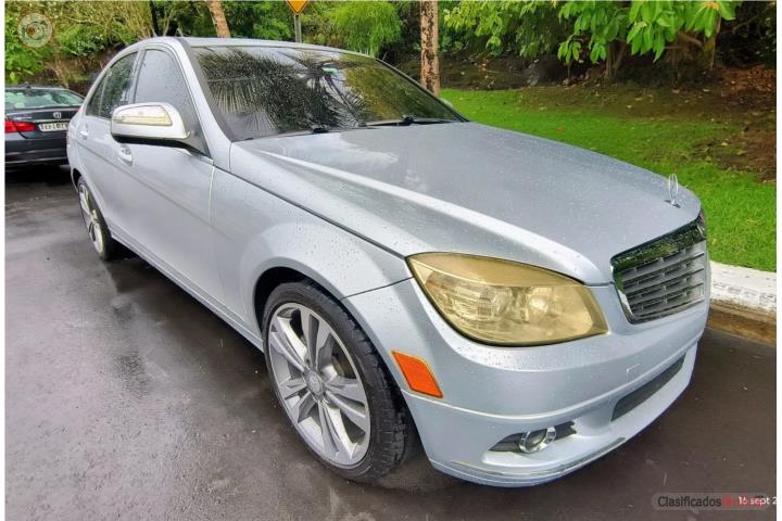 M. BENZ C-300 2008
