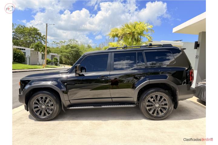 Toyota Land Cruiser 2025. Como nueva