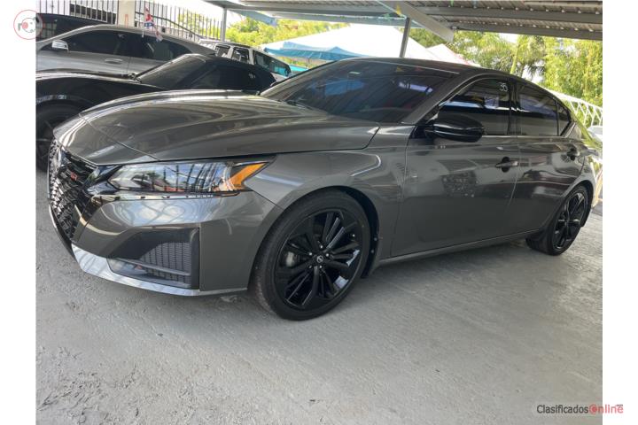 Nissan Sentra SR 2023