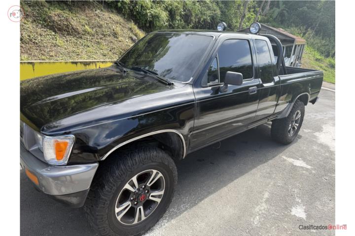 1989 Toyota pickup 4x4 en perfecto estado