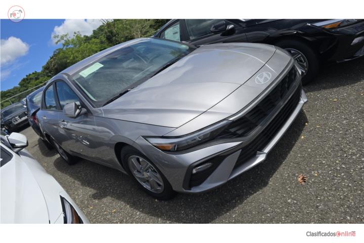 Hyundai Elantra SE 2024