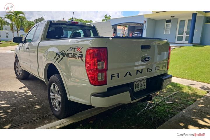 Ranger Cabina y Media