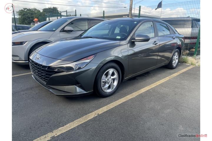 Hyundai Elantra SE 2022