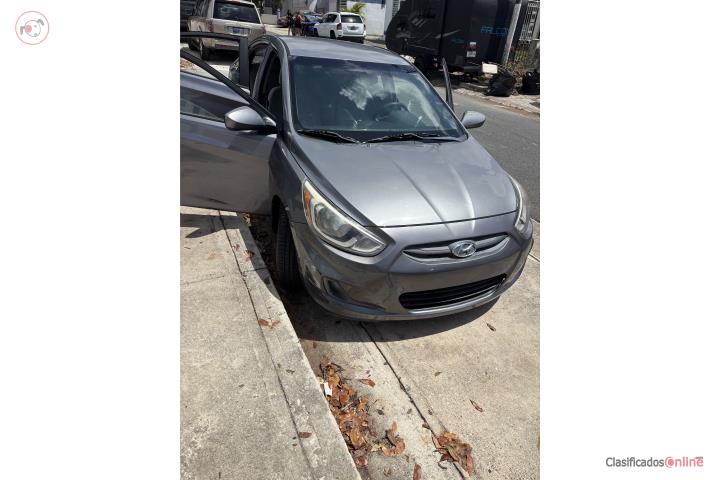 Hyundai Accent 2017  $2,000