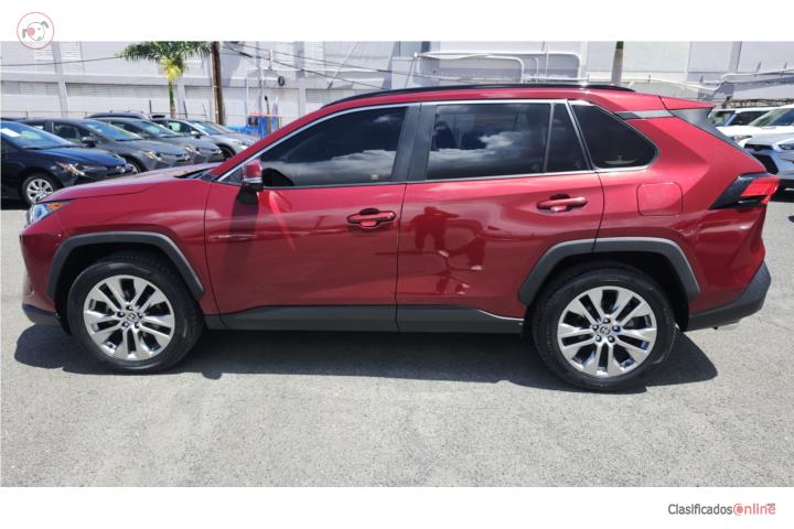 Toyota Rav- 4 XLE Primium