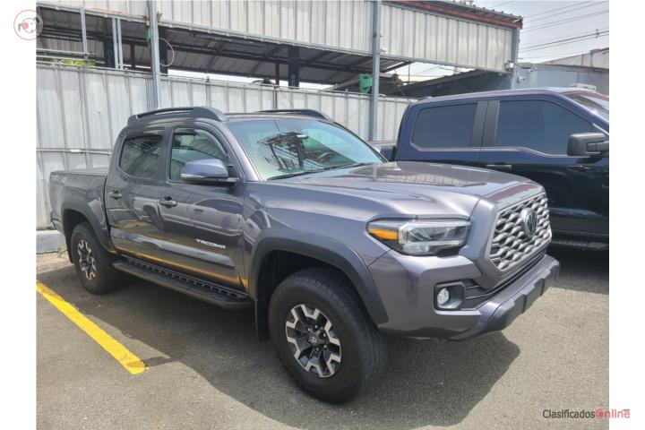Toyota Tacoma 2023,4x4 doble cabina